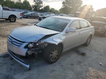  Salvage Toyota Avalon