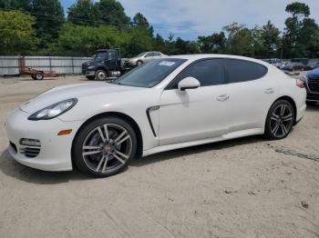  Salvage Porsche Panamera