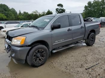  Salvage Nissan Titan