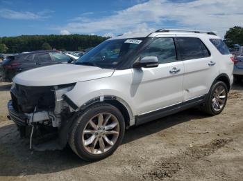  Salvage Ford Explorer