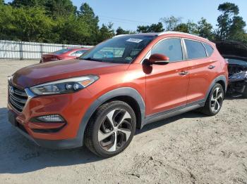  Salvage Hyundai TUCSON