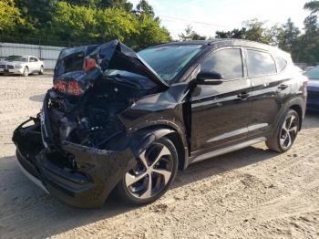  Salvage Hyundai TUCSON