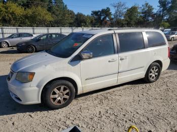  Salvage Chrysler Minivan