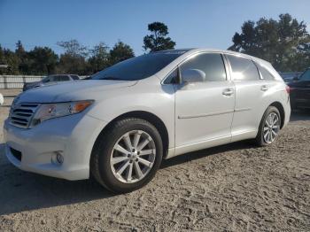  Salvage Toyota Venza