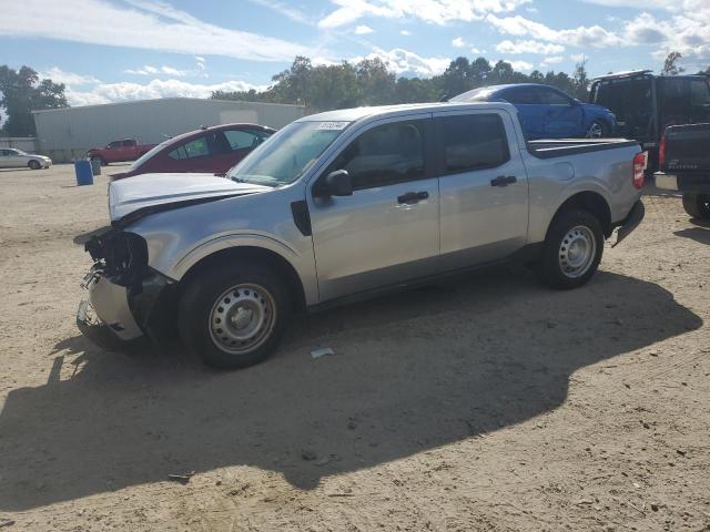  Salvage Ford Maverick