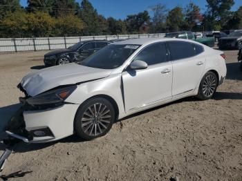  Salvage Kia Cadenza