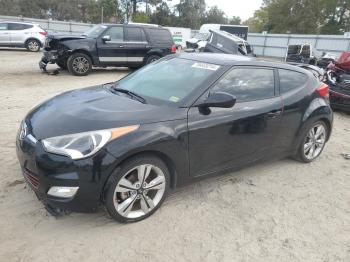  Salvage Hyundai VELOSTER