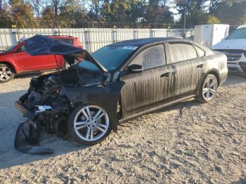  Salvage Volkswagen Passat