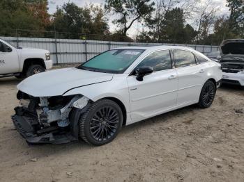  Salvage Toyota Avalon