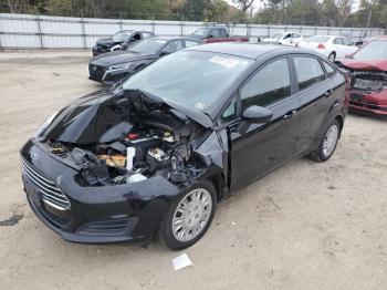  Salvage Ford Fiesta