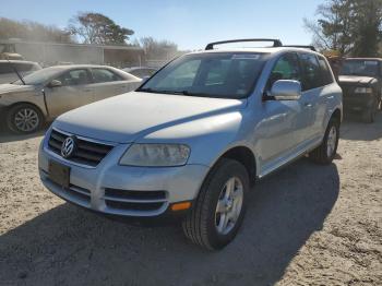  Salvage Volkswagen Touareg