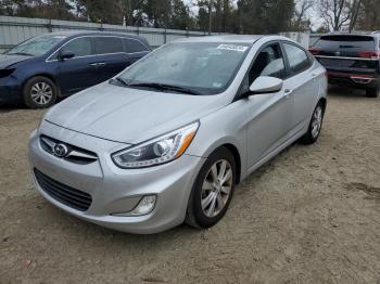  Salvage Hyundai ACCENT