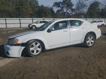  Salvage Dodge Avenger