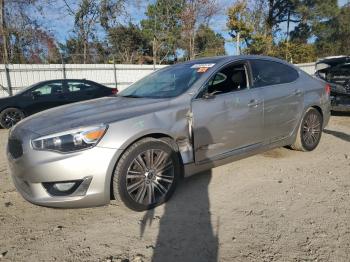  Salvage Kia Cadenza