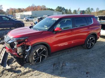  Salvage Mitsubishi Outlander