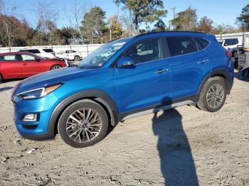  Salvage Hyundai TUCSON