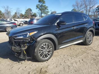  Salvage Hyundai TUCSON