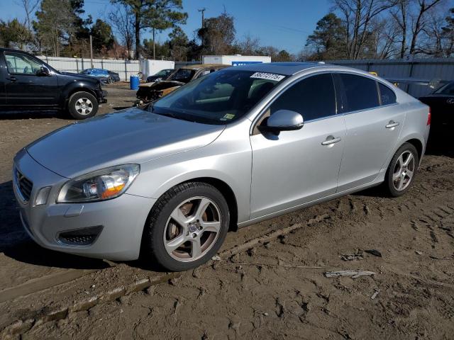  Salvage Volvo S60