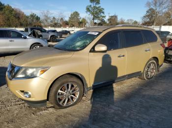  Salvage Nissan Pathfinder