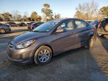  Salvage Hyundai ACCENT