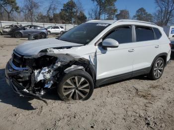  Salvage Volkswagen Taos