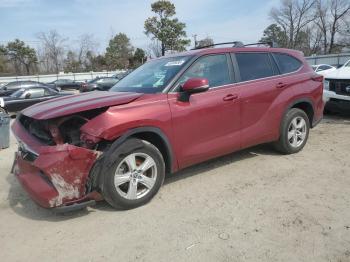  Salvage Toyota Highlander