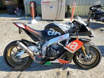  Salvage Aprilia Motorcycle