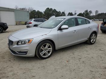  Salvage Volvo S60