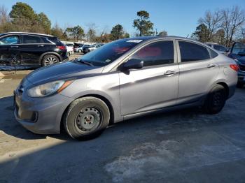  Salvage Hyundai ACCENT