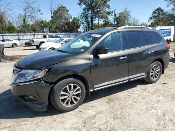  Salvage Nissan Pathfinder