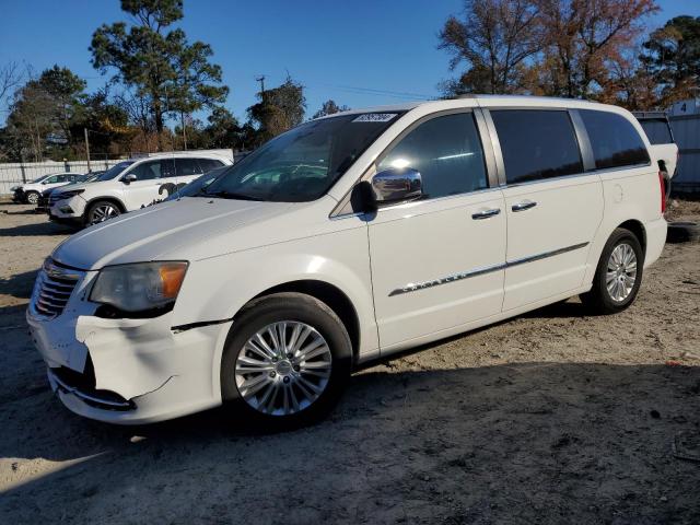  Salvage Chrysler Minivan