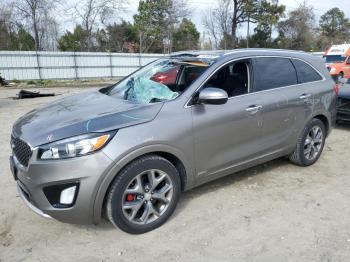  Salvage Kia Sorento