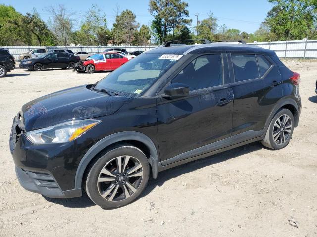  Salvage Nissan Kicks