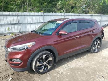  Salvage Hyundai TUCSON