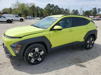  Salvage Hyundai KONA