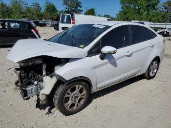  Salvage Ford Fiesta