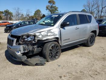  Salvage Jeep Compass