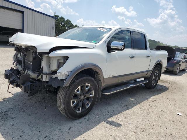  Salvage Nissan Titan
