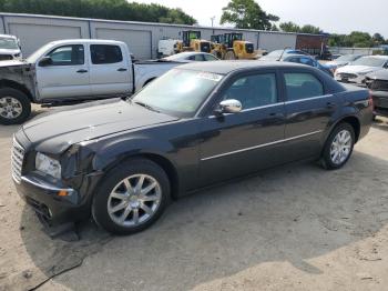  Salvage Chrysler 300