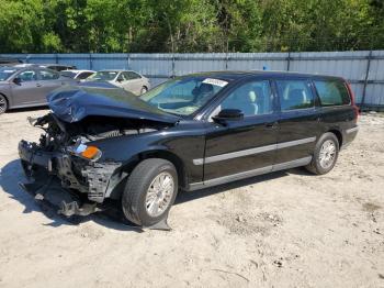  Salvage Volvo V70
