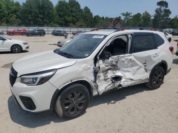  Salvage Subaru Forester