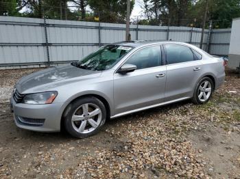  Salvage Volkswagen Passat