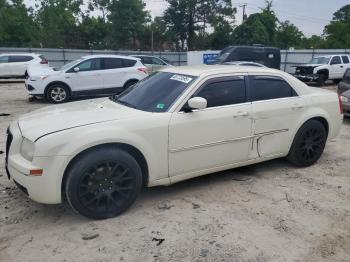  Salvage Chrysler 300