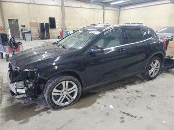  Salvage Mercedes-Benz GLA