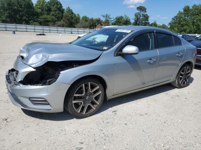  Salvage Volvo S60