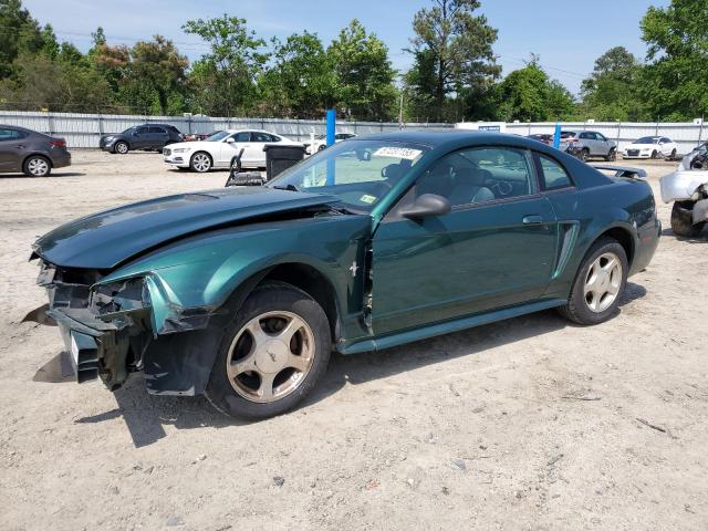  Salvage Ford Mustang