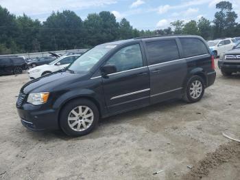  Salvage Chrysler Minivan