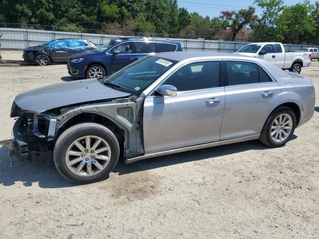  Salvage Chrysler 300