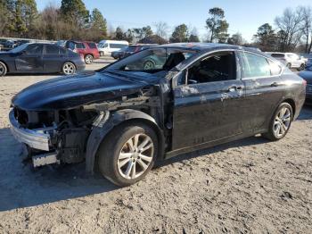  Salvage Chrysler 200