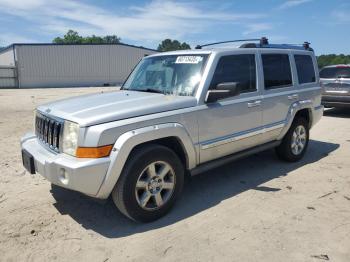  Salvage Jeep Commander